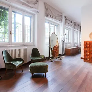 Apartamento Lovely - Beautiful Loft With Terrace In Porta Romana, Milán
